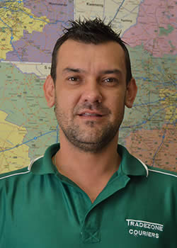 <strong>Mario</strong> <strong>Muller</strong>